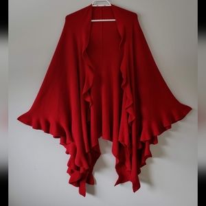 Beautiful Cold Water Creek shawl/wrap.